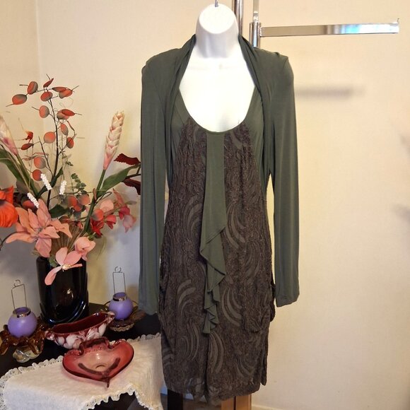 NWT I.AM.GIA Women's Well Tailored Long Sleeve Gray Lace Designed Lined Dress - Picture 2 of 10